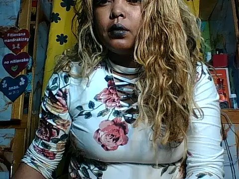 SEXY METISE online show from July 9, 2026, 1:39 am