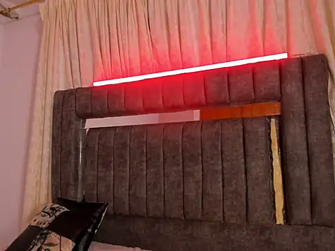 dylan 202520  online show from October 6, 2025, 11:44 am