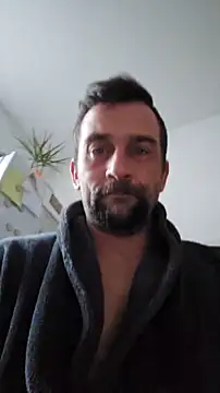 DeinSpielzeug online show from December 1, 2025, 7:31 am