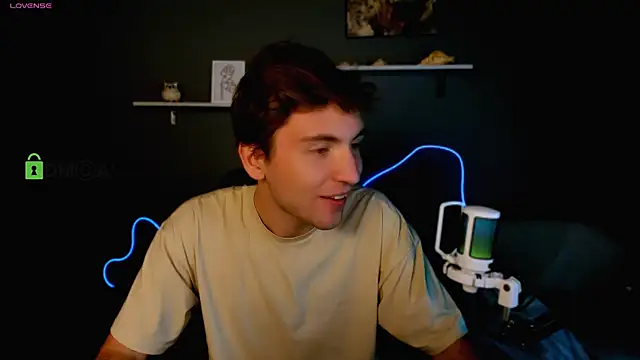 joseph bear  online show from October 13, 2025, 8:21 pm