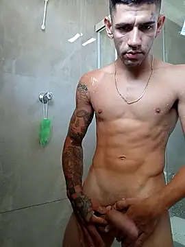 xirie98 online show from December 20, 2025, 12:19 pm