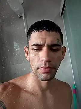 xirie98 online show from September 15, 2025, 12:16 pm