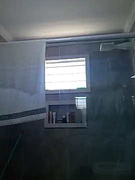 xirie98 online show from September 17, 2025, 12:40 pm