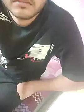 riyamore9623 online show from November 16, 2025, 10:53 am