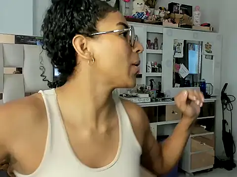 Snapshot of sexycalipso chatting on June 6, 2026, 7:41 pm sexycalipso online show from June 6, 2026, 7:41 pm