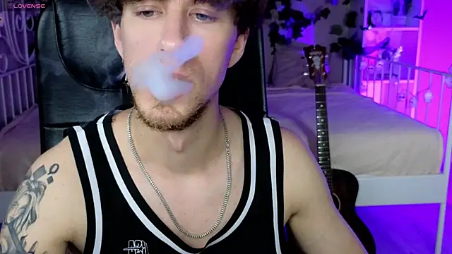 mark caron online show from November 3, 2025, 3:45 am