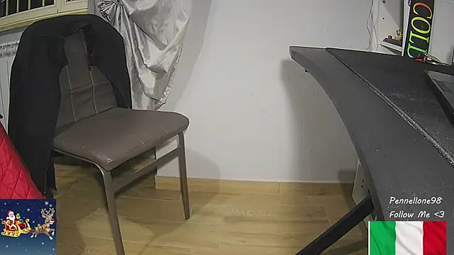 Pennellone98 online show from December 1, 2025, 4:52 pm