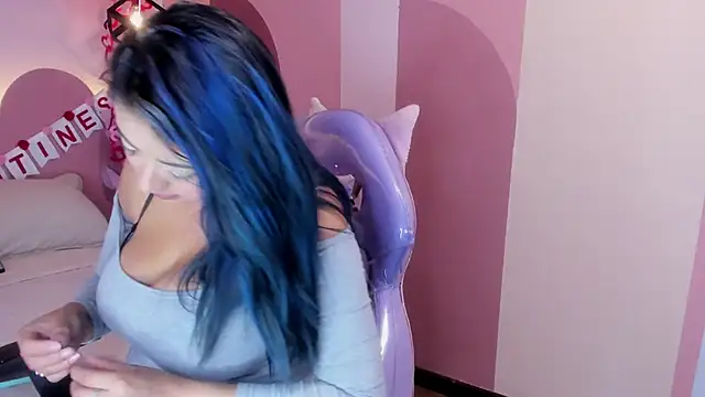 Snapshot of ValeryBoobs1 chatting on February 22, 2026, 2:19 pm ValeryBoobs1 online show from February 22, 2026, 2:19 pm