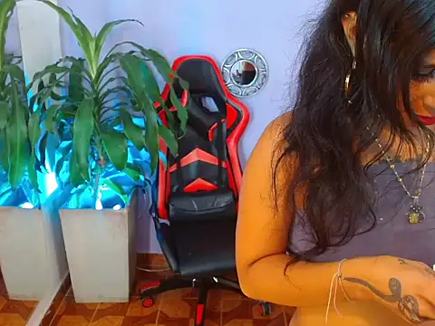Snapshot of ivy_scorpio chatting on October 3, 2025, 3:13 pm ivy scorpio online show from October 3, 2025, 3:13 pm