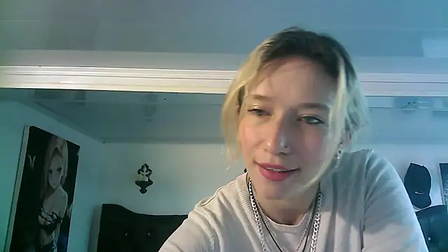 Licethf00x online show from September 10, 2025, 12:48 pm