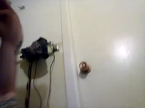 jizzyglizzy92 online show from March 20, 2026, 8:48 am