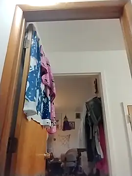 Snapshot of jizzyglizzy92 chatting on September 29, 2025, 3:39 pm jizzyglizzy92 online show from September 29, 2025, 3:39 pm