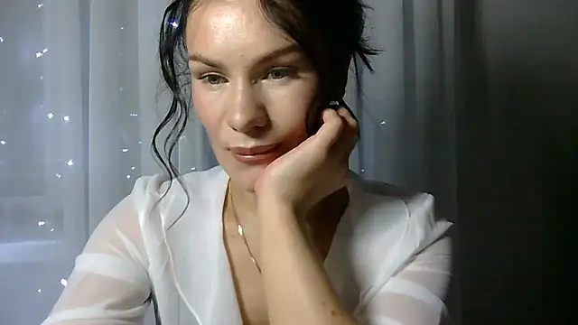 Snapshot of HellaNonsetx chatting on January 15, 2026, 11:52 pm HellaNonsetx online show from January 15, 2026, 11:52 pm