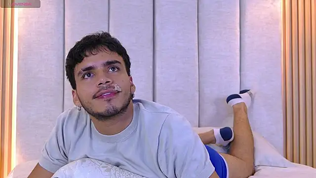 AlexanderJordan online show from October 13, 2025, 9:49 pm