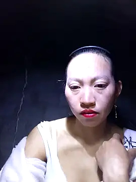 tcm-cute online show from December 13, 2025, 8:04 pm