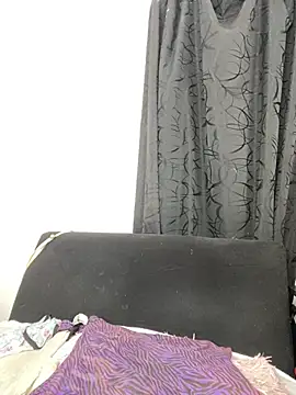 Gabrielle Sexy94 online show from April 10, 2026, 11:45 pm