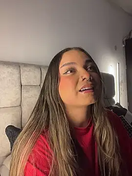 AnnyLopezzz  online show from April 7, 2026, 5:20 am