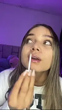 AnnyLopezzz  online show from February 10, 2026, 6:01 am