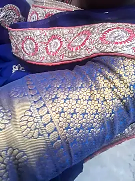 parmila203 online show from March 23, 2026, 1:28 am