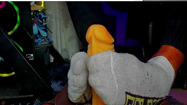 Snapshot of Sir_kev66 chatting on July 11, 2026, 4:24 am Sir kev66 online show from July 11, 2026, 4:24 am
