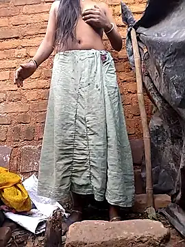 Snapshot of Idhika_Handoo chatting on February 27, 2026, 2:12 am Idhika Handoo online show from February 27, 2026, 2:12 am