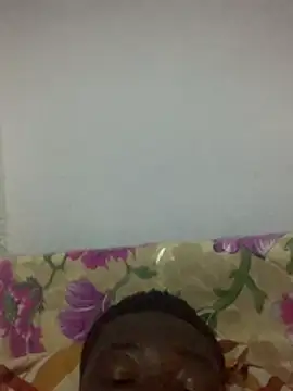 Snapshot of BigDickIsInTwon chatting on April 3, 2026, 6:58 pm BigDickIsInTwon online show from April 3, 2026, 6:58 pm