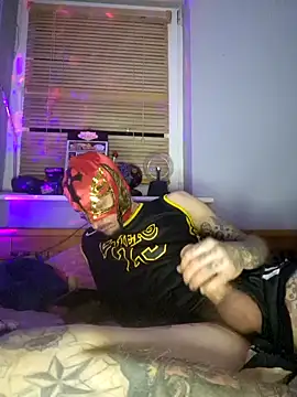 MODEST11 MMiILOO AMARO online show from October 23, 2025, 3:38 am