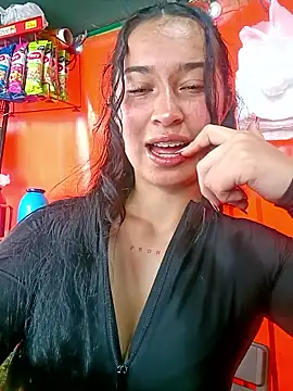 Snapshot of Sol_Sunny chatting on May 2, 2026, 8:36 pm Sol Sunny online show from May 2, 2026, 8:36 pm