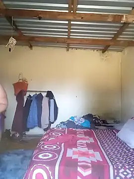 Curvycandy95 online show from October 14, 2025, 5:52 am