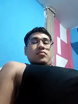 Exotic19cm online show from November 19, 2025, 7:30 am