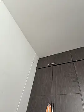 AlannaEvons online show from February 19, 2026, 6:05 pm