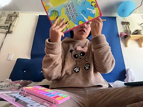 amanne misa online show from October 2, 2025, 5:49 pm