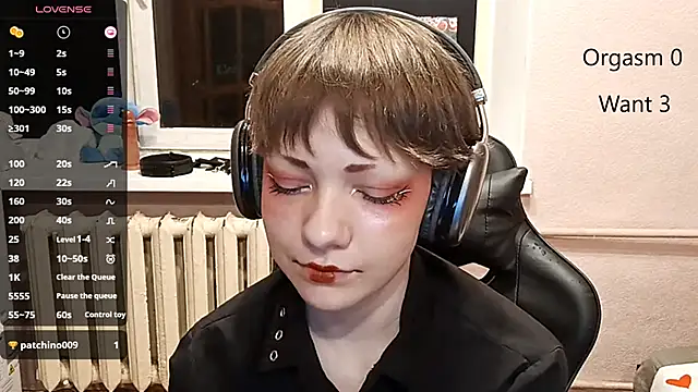 ChaeTrier online show from October 15, 2025, 4:37 pm