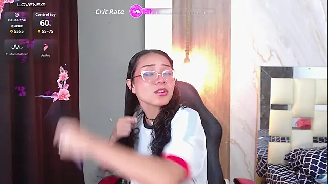 Snapshot of honeymoon_12 chatting on June 30, 2026, 4:23 am honeymoon 12 online show from June 30, 2026, 4:23 am