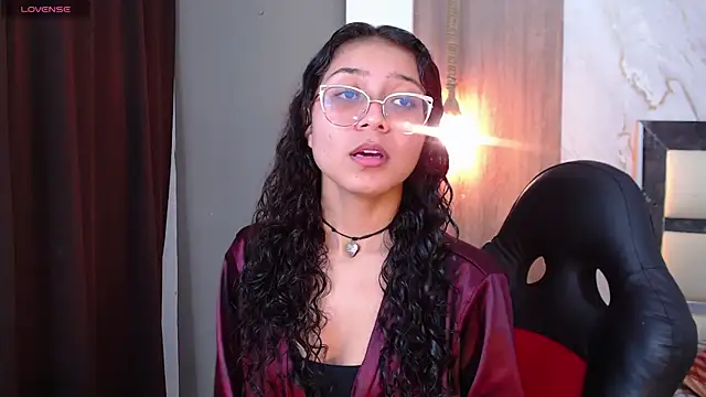 Snapshot of honeymoon_12 chatting on July 23, 2026, 7:27 am honeymoon 12 online show from July 23, 2026, 7:27 am