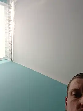 Snapshot of krysztalowy chatting on June 20, 2026, 1:38 pm krysztalowy online show from June 20, 2026, 1:38 pm