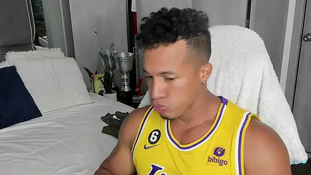 JakeViper online show from October 20, 2025, 1:33 pm