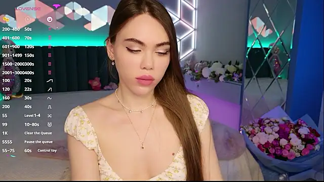 MimiFors online show from March 11, 2026, 4:56 pm