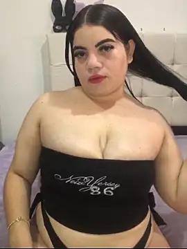 Kuromy x online show from April 12, 2026, 1:47 pm