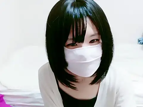 Snapshot of maika_chan chatting on December 20, 2025, 11:13 am maika chan online show from December 20, 2025, 11:13 am