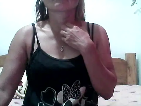 Snapshot of nathalie0045 chatting on October 3, 2025, 9:27 pm nathalie0045 online show from October 3, 2025, 9:27 pm