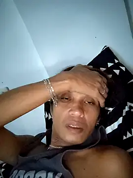 Snapshot of Creamycumdollx chatting on November 23, 2025, 1:21 pm Creamycumdollx online show from November 23, 2025, 1:21 pm