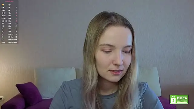 Snapshot of HongTomczak chatting on May 4, 2026, 7:33 am HongTomczak online show from May 4, 2026, 7:33 am