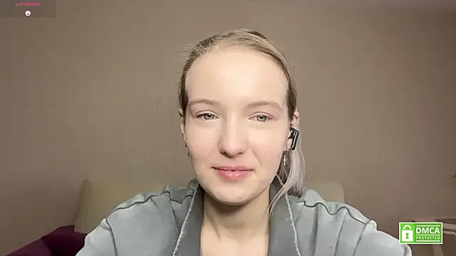 HongTomczak online show from February 24, 2026, 7:42 am