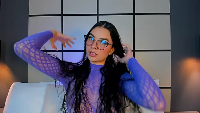 Snapshot of emily_tolson chatting on February 10, 2026, 5:56 pm emily tolson online show from February 10, 2026, 5:56 pm