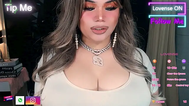 xHugeHarleySelfsuckerx online show from January 17, 2026, 9:02 am