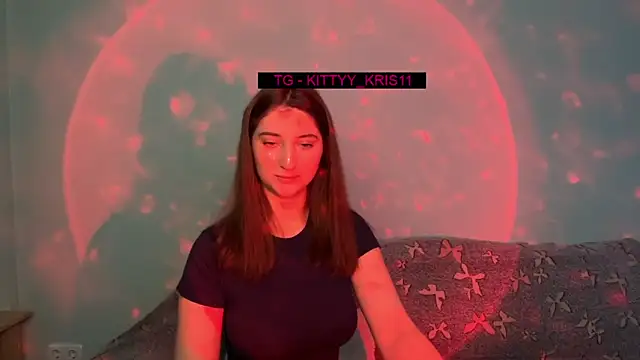 Snapshot of kitty_kristy1 chatting on November 30, 2025, 11:16 pm kitty kristy1 online show from November 30, 2025, 11:16 pm