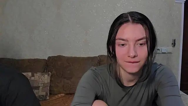 muuur fam online show from September 14, 2025, 9:48 pm