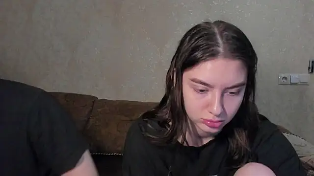 muuur fam online show from November 4, 2025, 7:28 pm