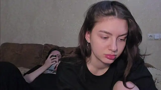 muuur fam online show from November 30, 2025, 7:58 pm